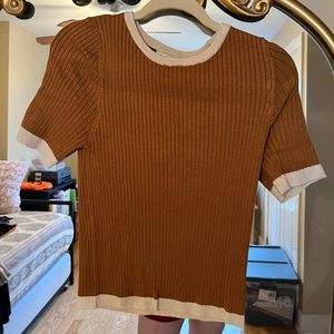 Medium Short Sleeve Sweater